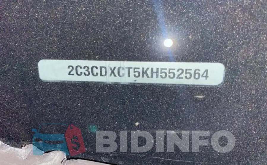 2C3CDXCT5KH552564 Photo# 10