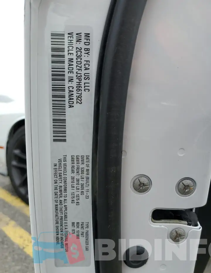 2C3CDZFJ3PH667922 Photo# 13