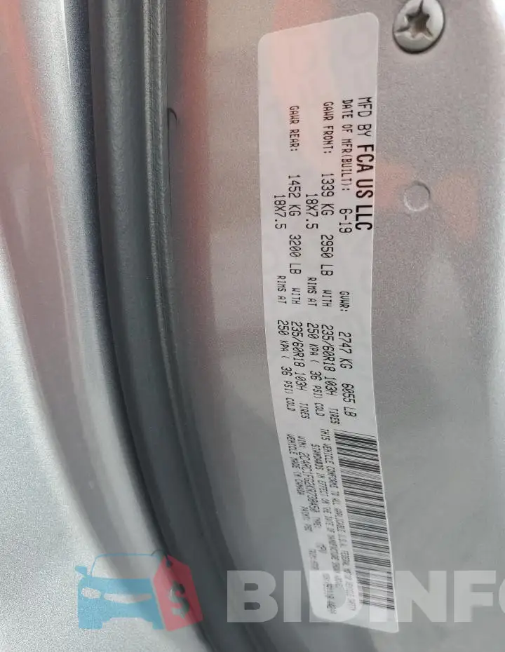 2C4RC1FG2KR738450 Photo# 13