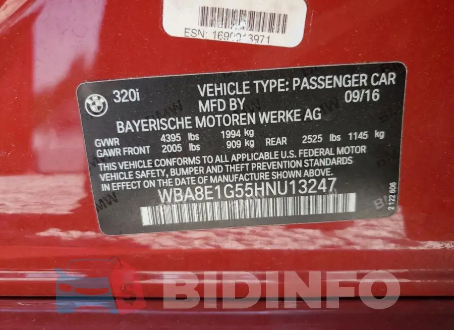 WBA8E1G55HNU13247 Photo# 12