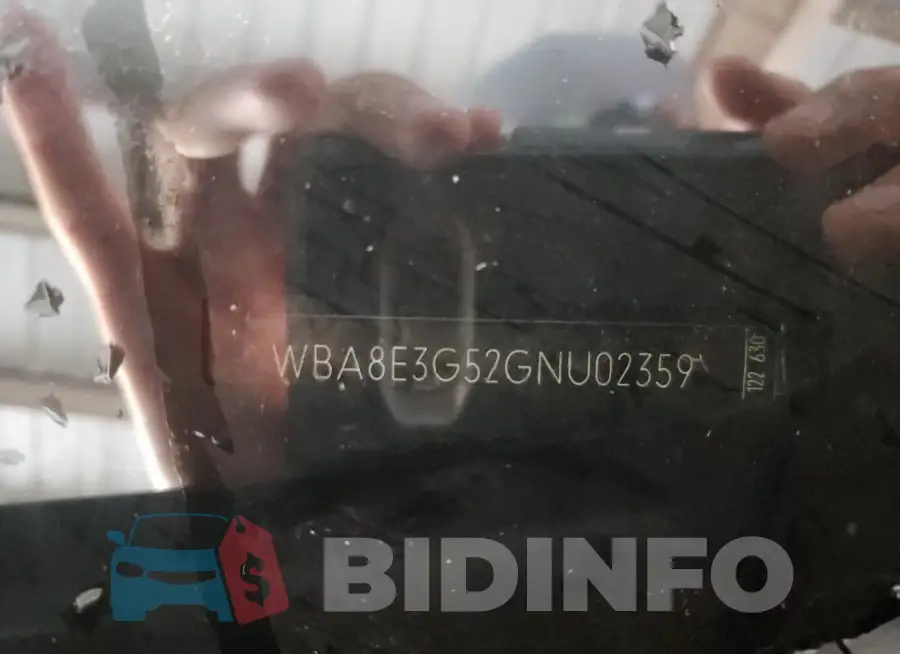 WBA8E3G52GNU02359 Photo# 12