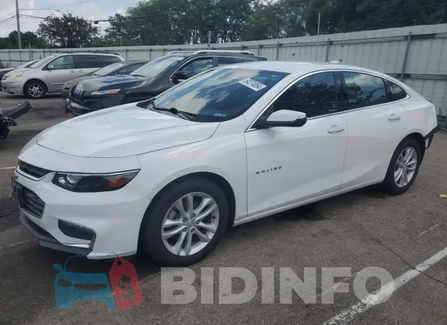 1G1ZD5ST2JF150117 Photo# 1