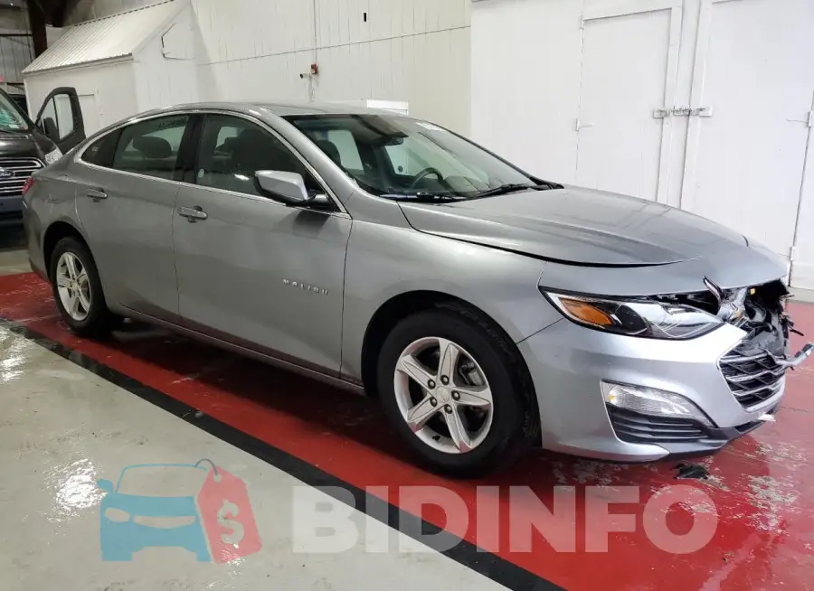 1G1ZD5ST2RF120157 Photo# 4