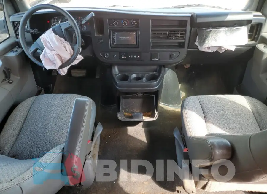 1GAZGPFG8J1322387 Photo# 8