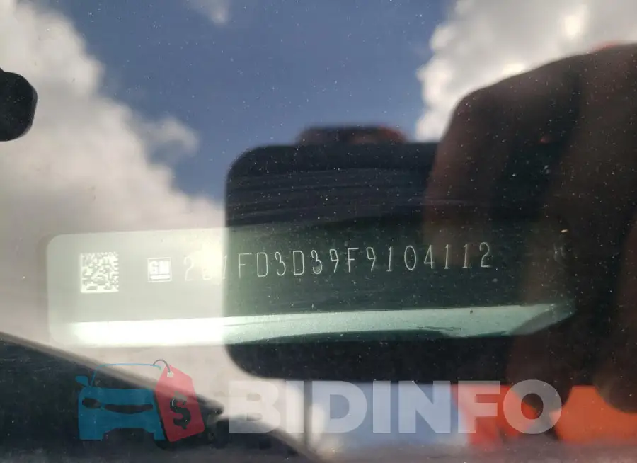2G1FD3D39F9104112 Photo# 12