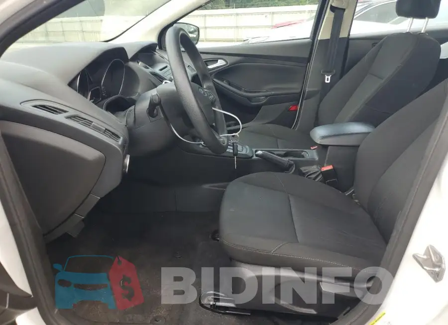 1FADP3F20GL320554 Photo# 7