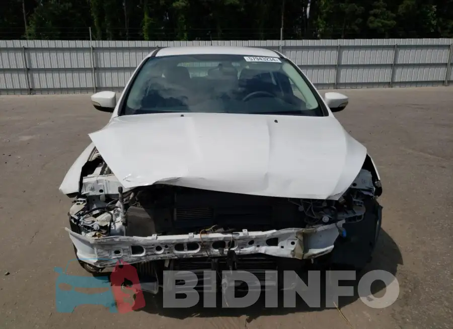1FADP3KE3GL211456 Photo# 5