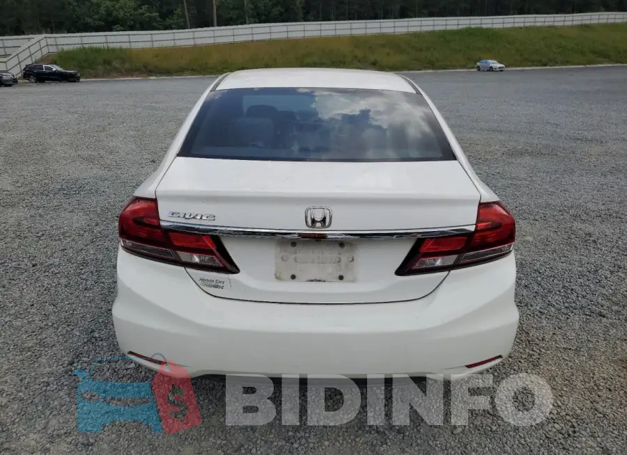 19XFB2F86FE020055 Photo# 6