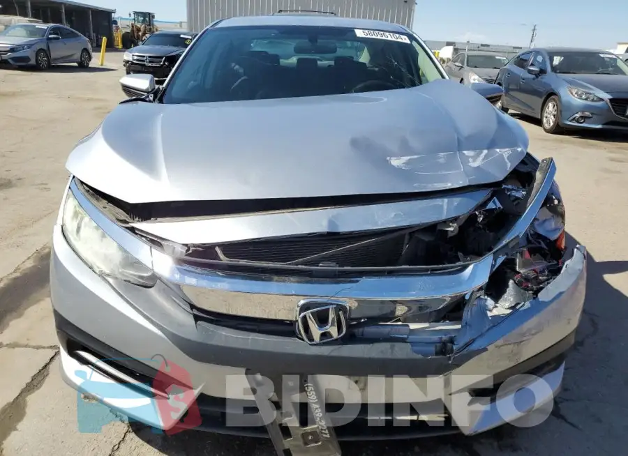 19XFC2F50GE211877 Photo# 5