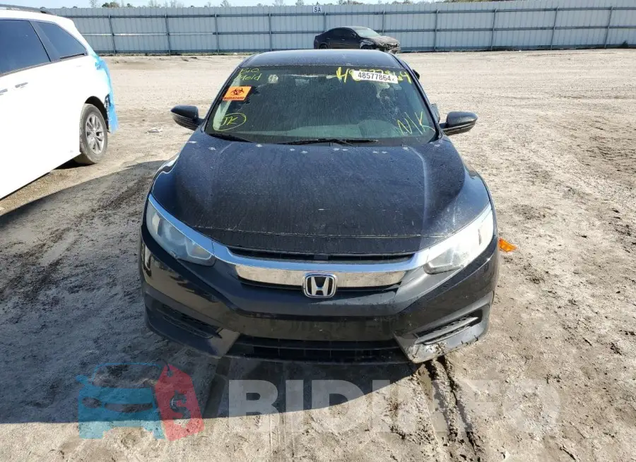 19XFC2F50GE245012 Photo# 5