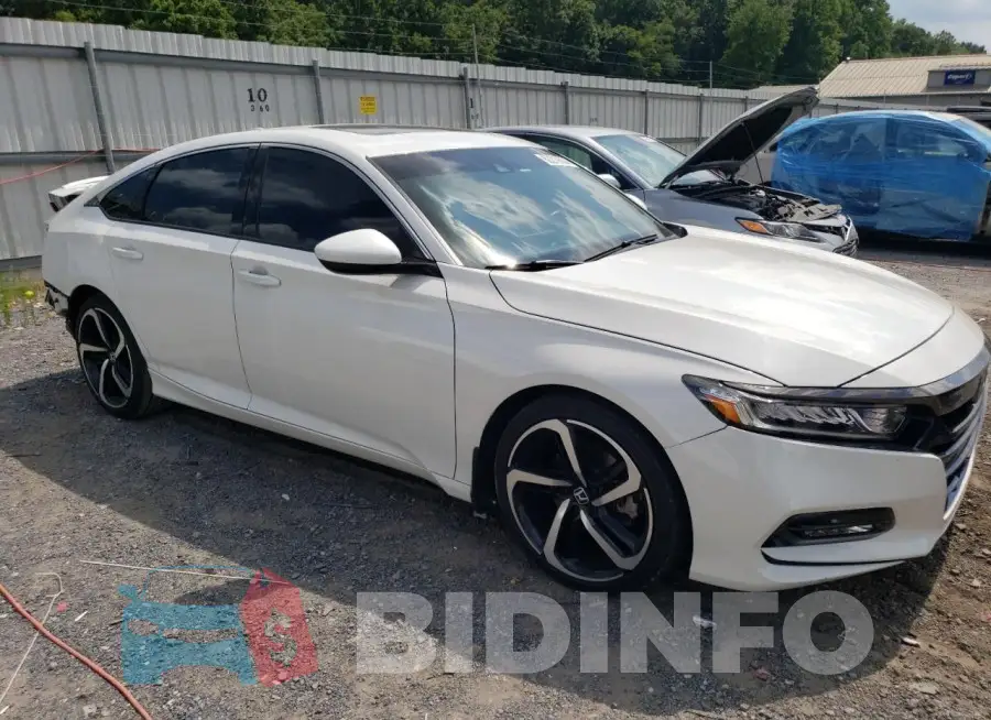 1HGCV2F32JA015303 Photo# 4