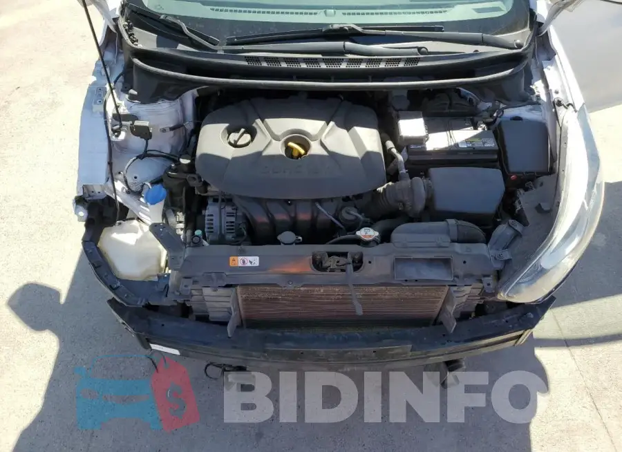 5NPDH4AE8GH784937 Photo# 11