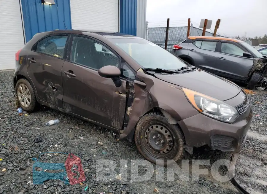KNADM5A39F6973425 Photo# 4