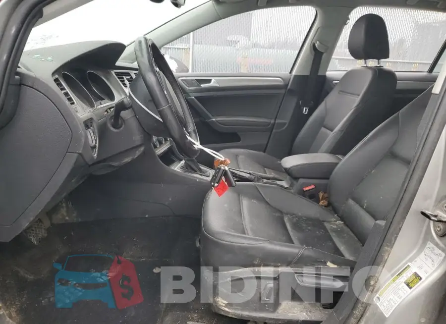 3VW217AU0GM056539 Photo# 7