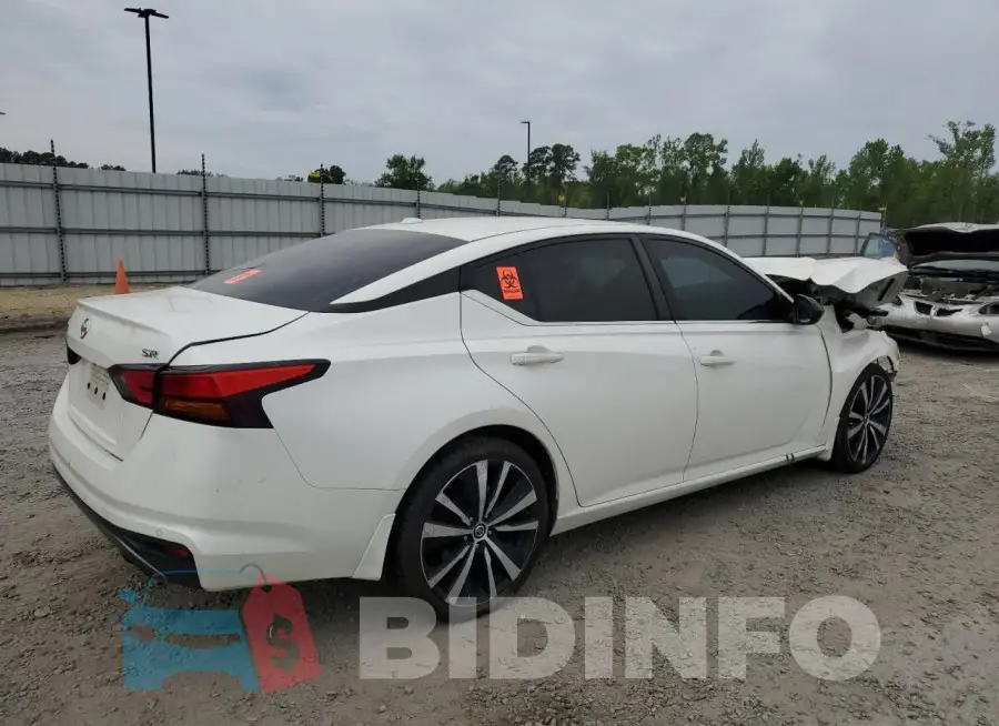 1N4BL4CV1LC187451 Photo# 3