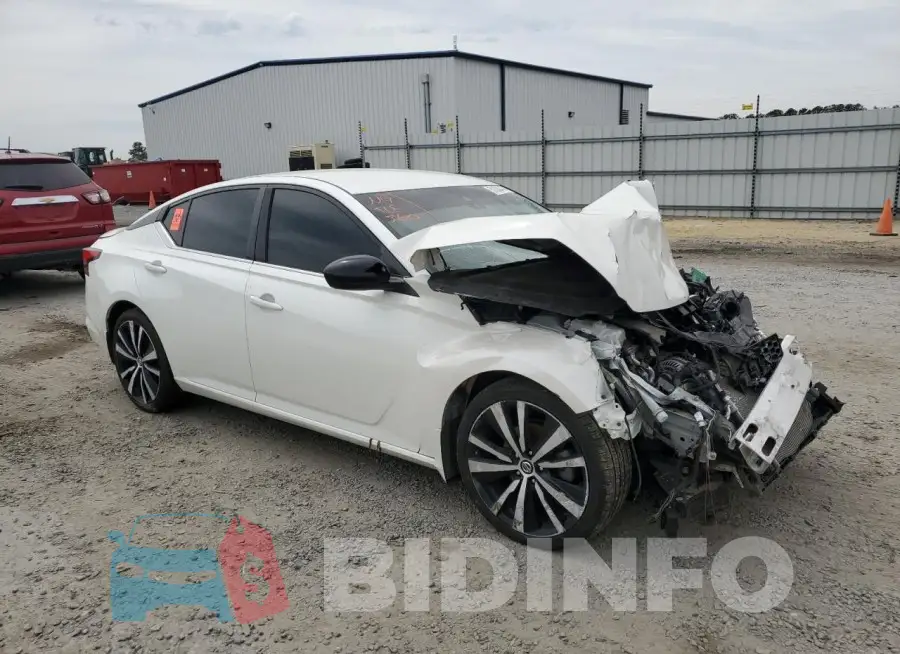 1N4BL4CV1LC187451 Photo# 4