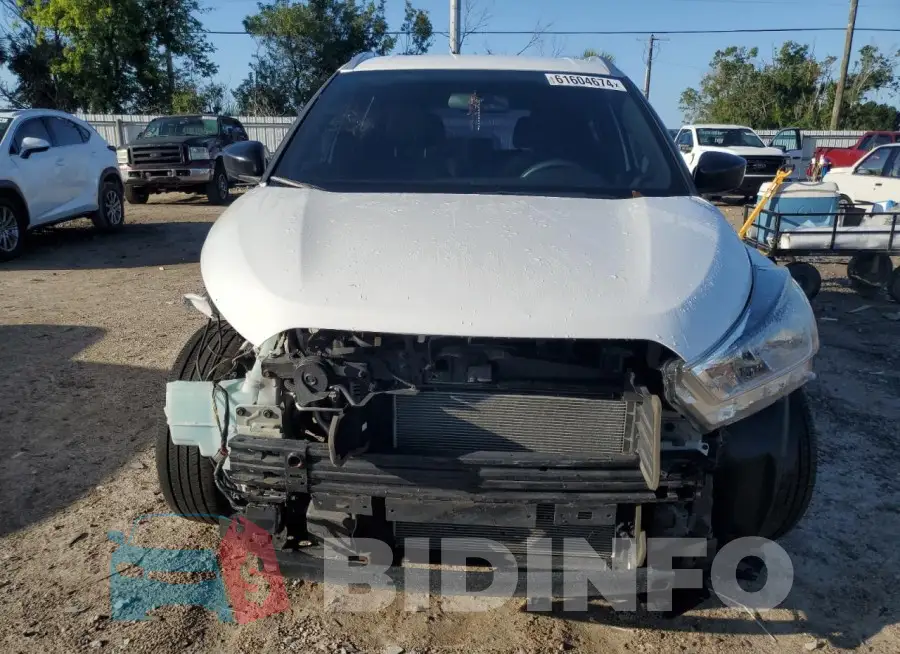 3N1CP5CU3KL491113 Photo# 5