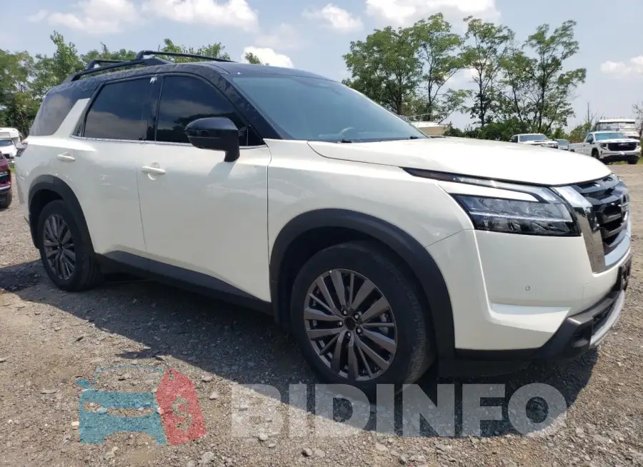 5N1DR3CD8PC262912 Photo# 4