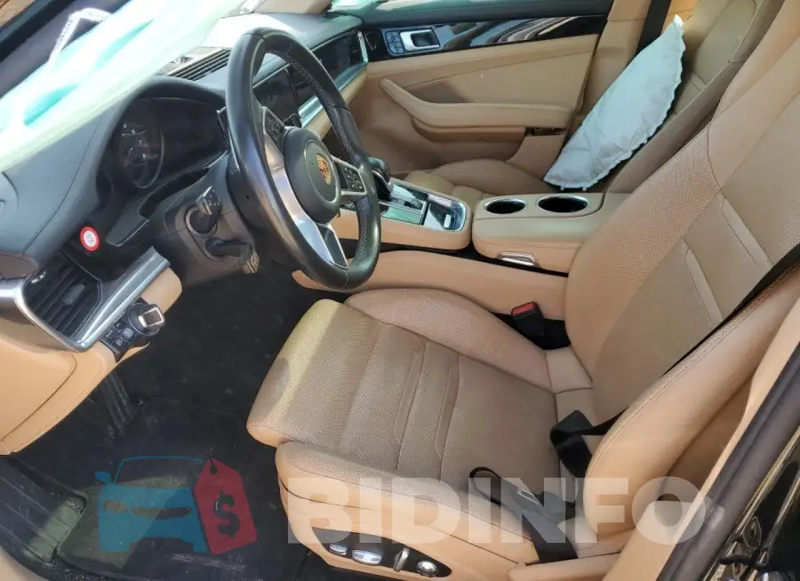 WP0AA2A7XJL116802 Photo# 7
