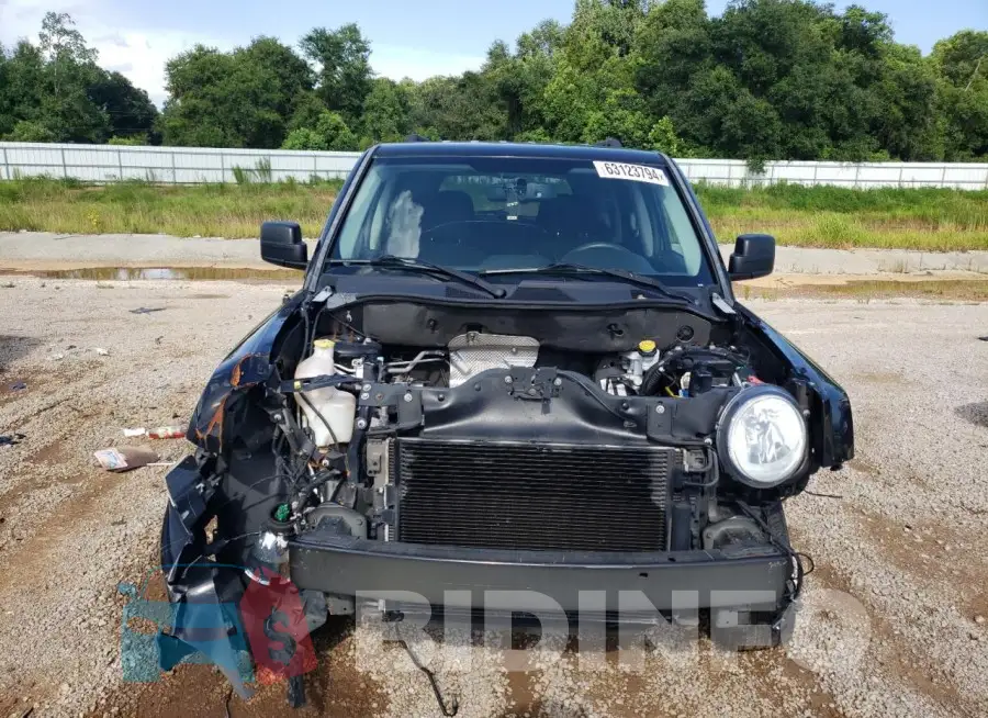 1C4NJPBB6FD328387 Photo# 5