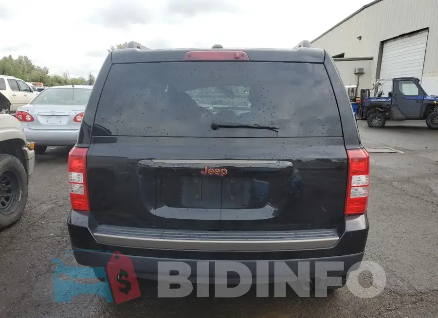 1C4NJPBB8GD788149 Photo# 6