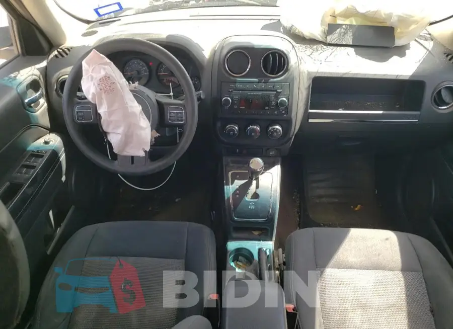 1C4NJRBB0FD279859 Photo# 8