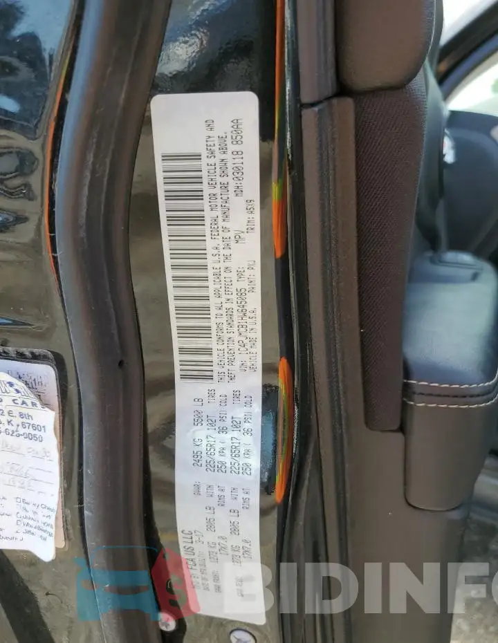 1C4PJMCB1HW645085 Photo# 13