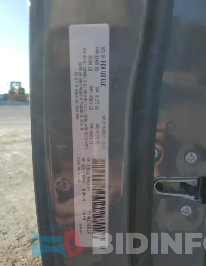 2C3CDXCT6HH634490 Photo# 12