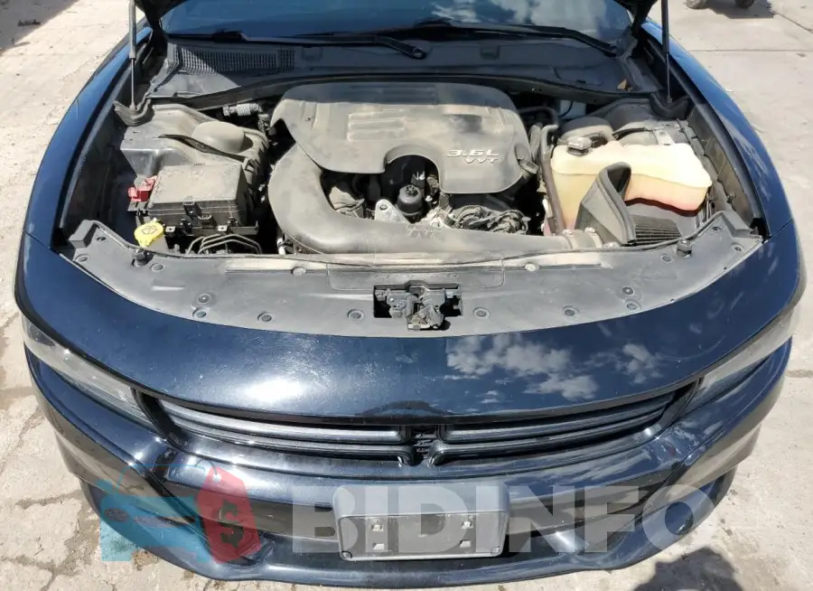 2C3CDXJG5GH252245 Photo# 11