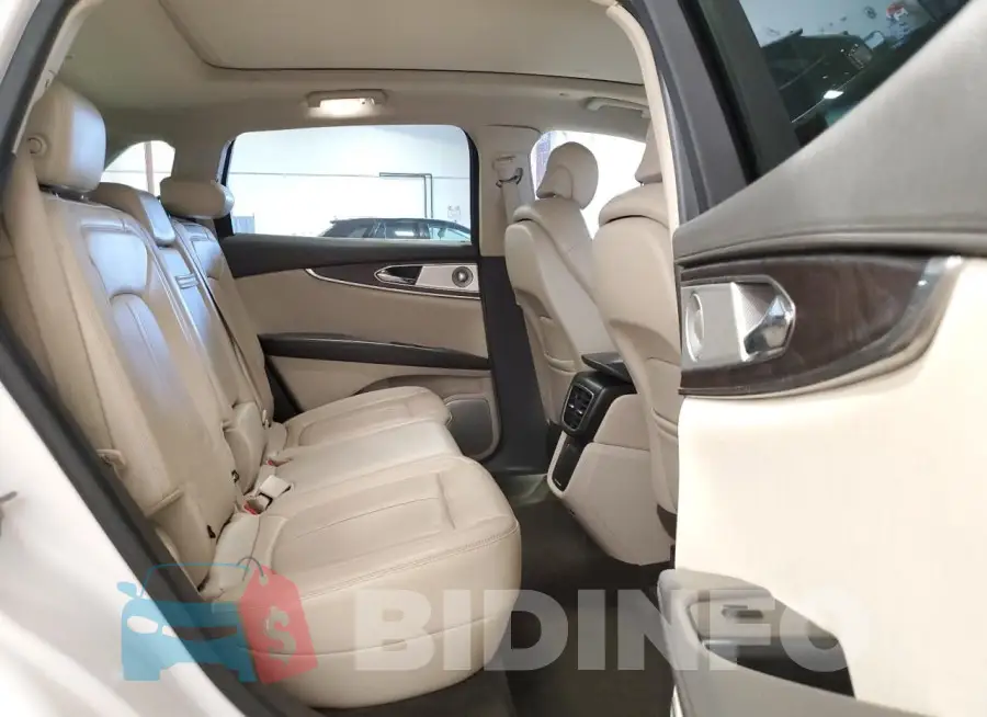 2LMTJ8LP6GBL68032 Photo# 10