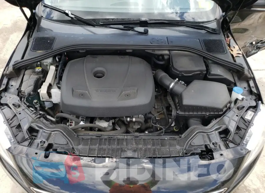 LYV402TK4HB131442 Photo# 11