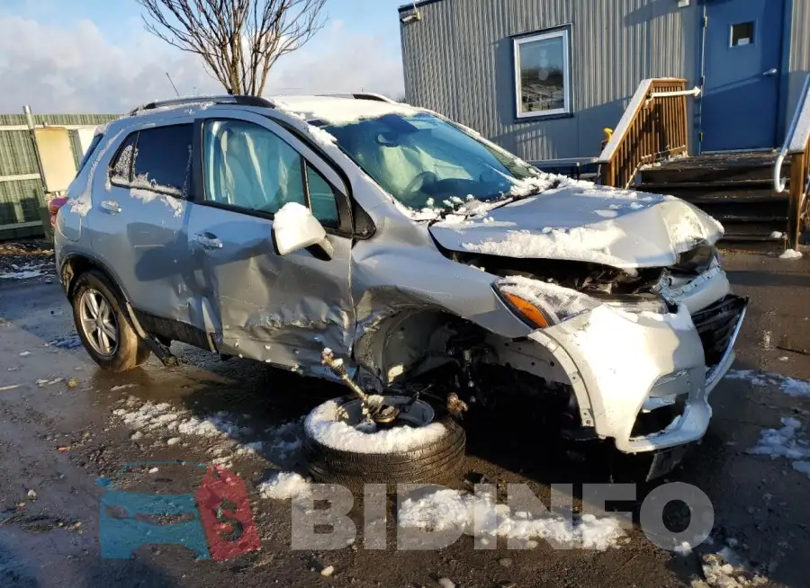KL7CJPSM3NB563913 Photo# 4