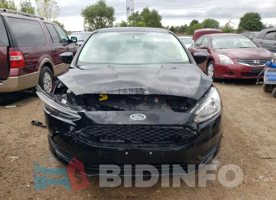 1FADP3E22JL300718 Photo# 5
