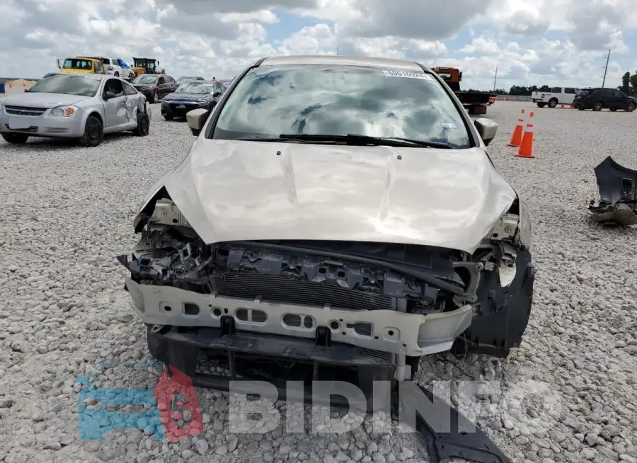 1FADP3F21JL302460 Photo# 5