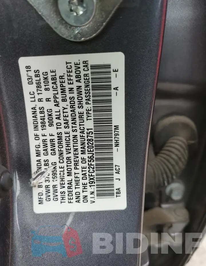 19XFC2F56JE028751 Photo# 13