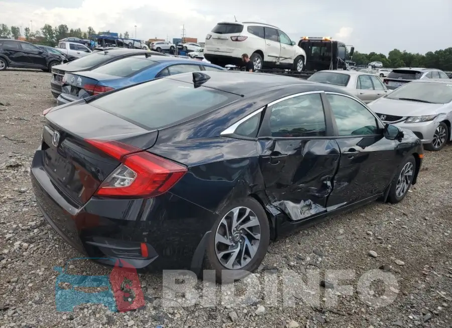 19XFC2F73HE081807 Photo# 3