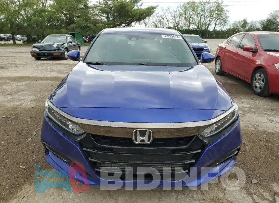 1HGCV1F33KA140127 Photo# 5