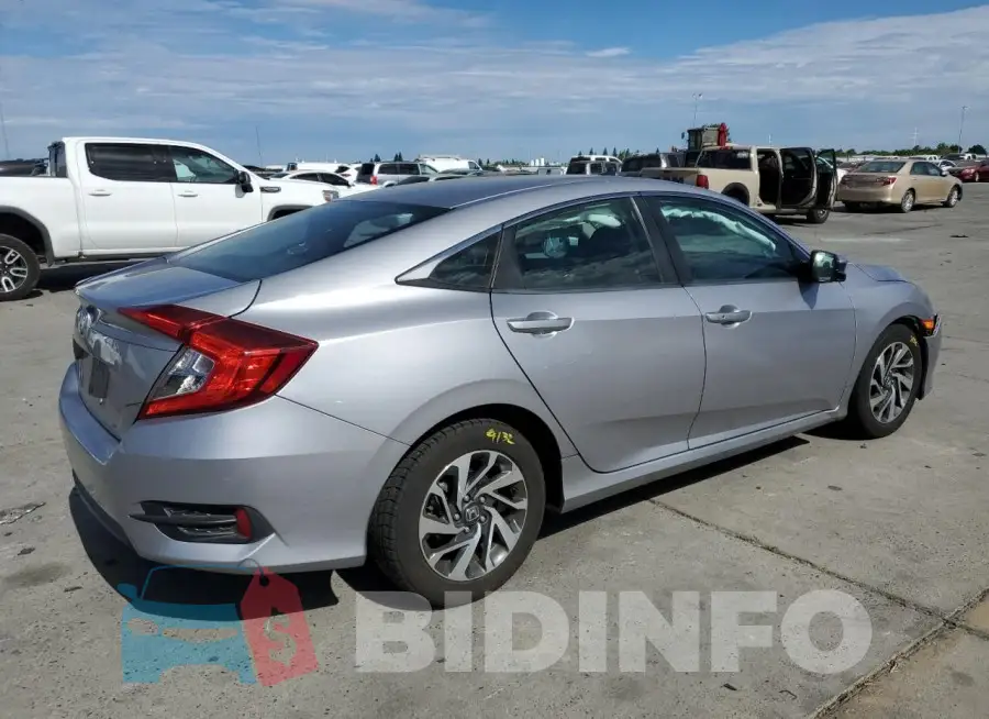 2HGFC2F71GH528686 Photo# 3
