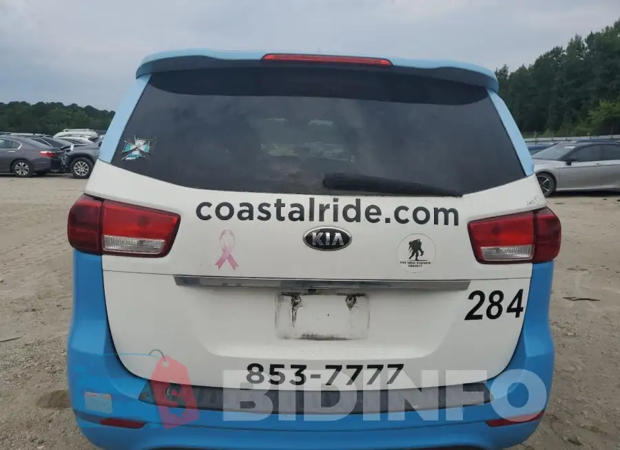 KNDMB5C17F6020698 Photo# 6