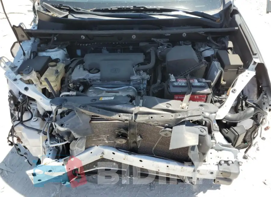 2T3RFREV8HW588221 Photo# 12