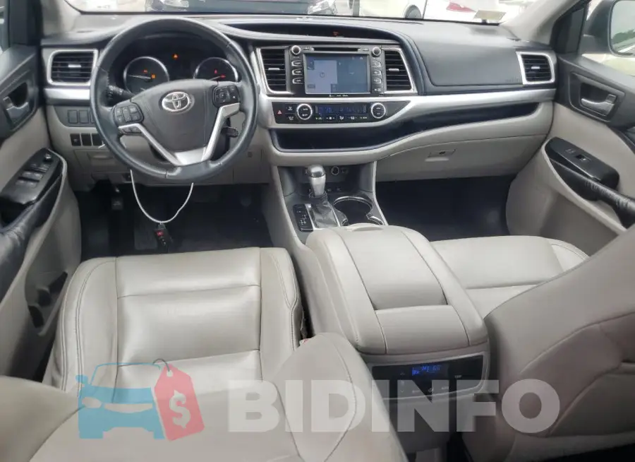 5TDJKRFH3GS225522 Photo# 8