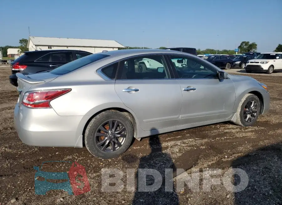 1N4AL3AP3FC950293 Photo# 3