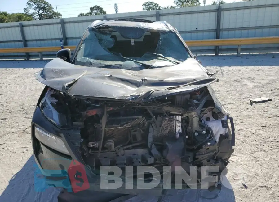 5N1BT3BA2PC860025 Photo# 5