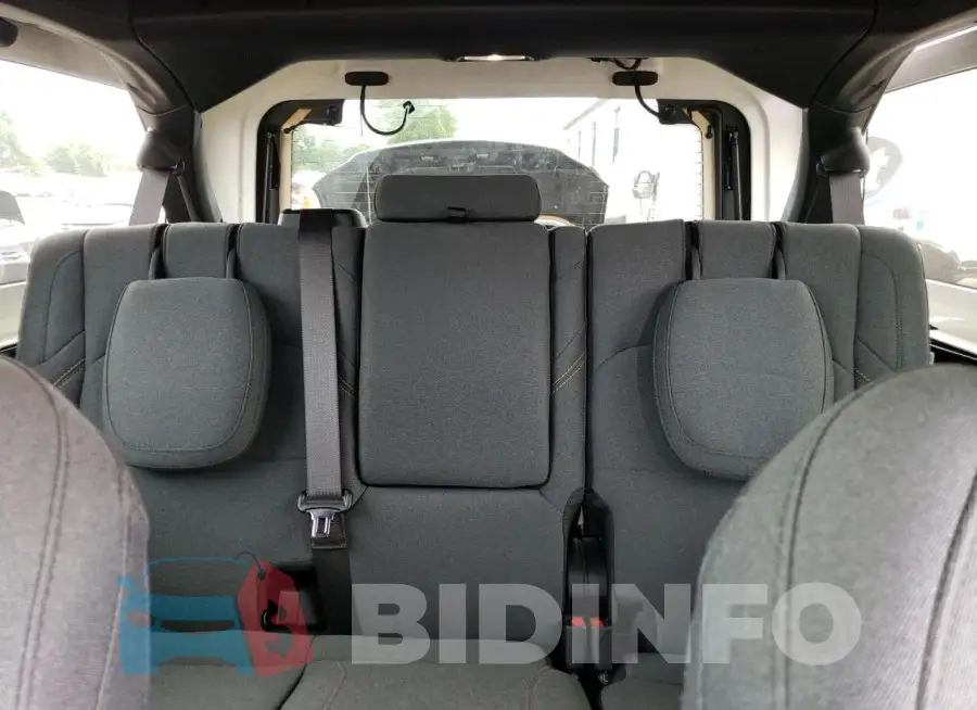 1C4RJXP67RW166713 Photo# 10
