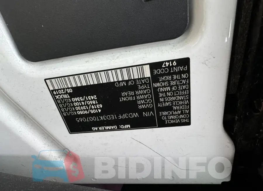 WD3PF1ED3KT007065 Photo# 10