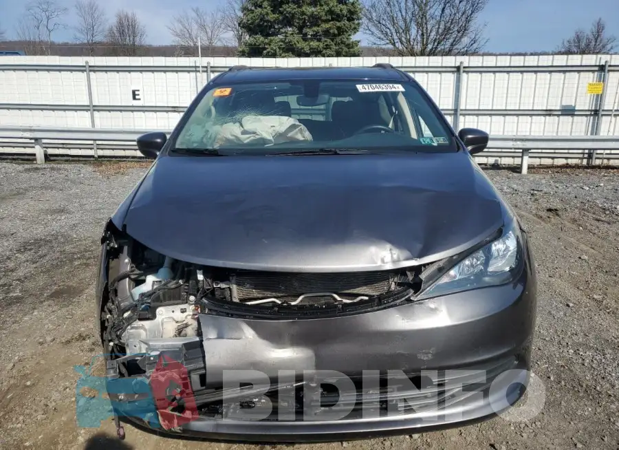 2C4RC1DG1LR262549 Photo# 5
