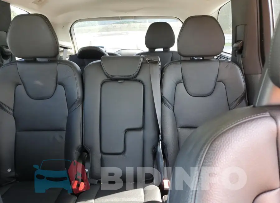 YV4A22PK7M1693499 Photo# 10