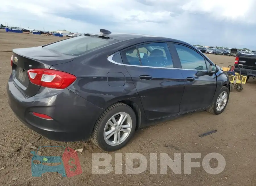 1G1BE5SM4H7211754 Photo# 3