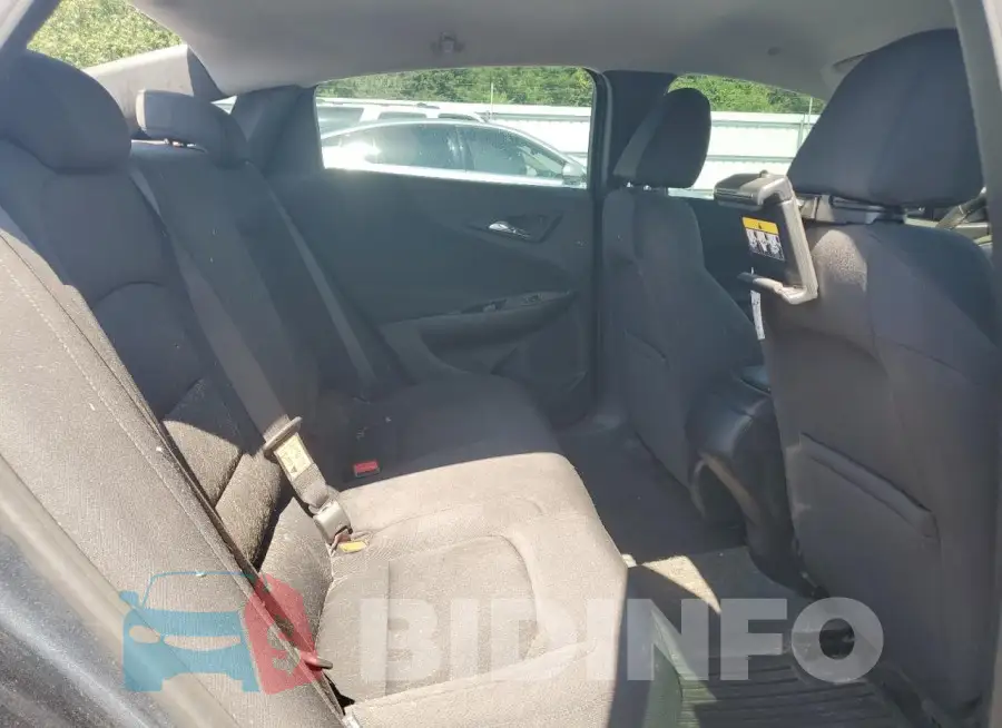 1G1ZG5ST4LF135421 Photo# 10