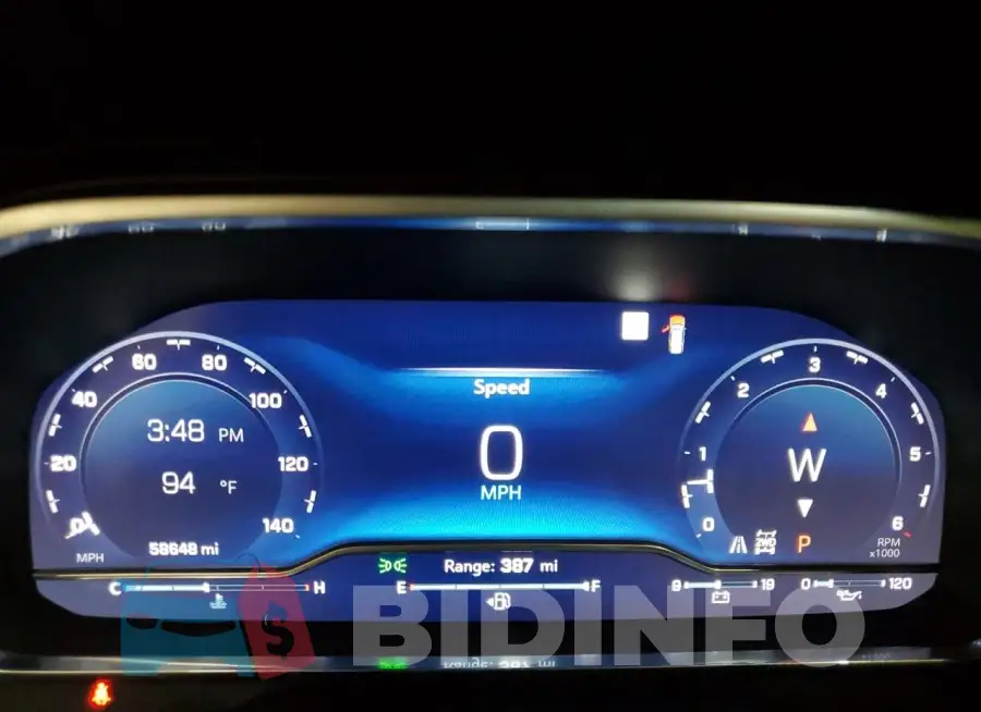 1GNSKDKD5NR252122 Photo# 9
